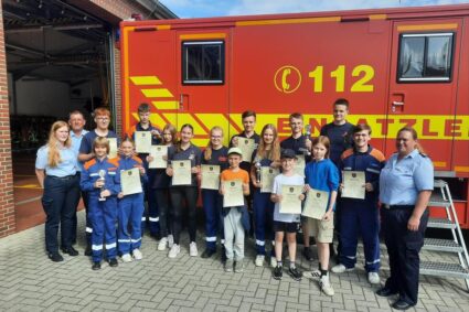 Treffen der Ammerländer Jugendfeuerwehren in Elmendorf